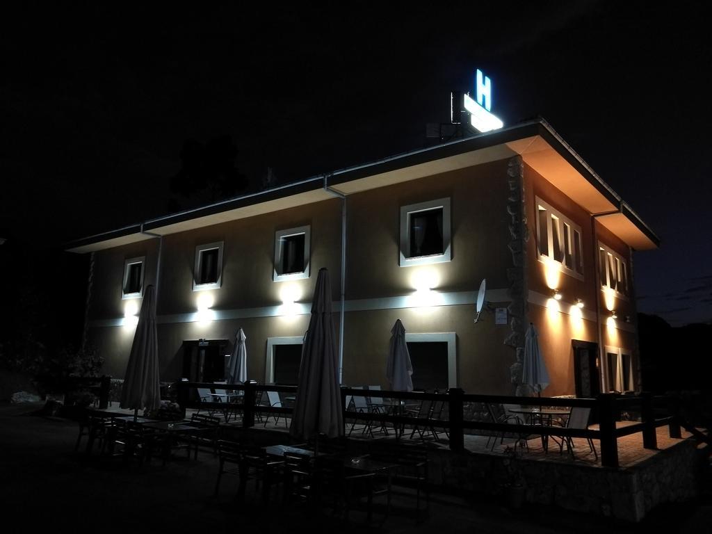 Hotel Alonso Llanes Exterior foto