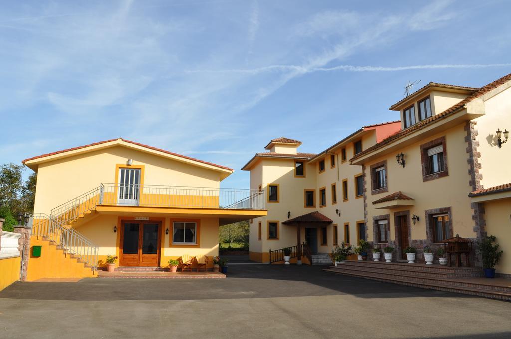 Hotel Alonso Llanes Exterior foto
